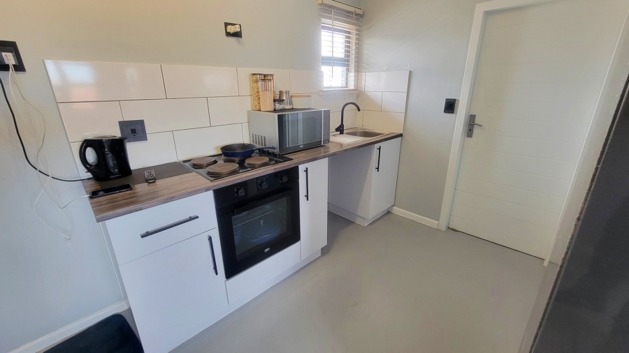1 Bedroom Property for Sale in The Connifers Western Cape